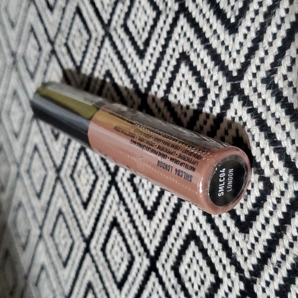 NYX Soft matte lip cream SMLC 04 London - Picture 10 of 10